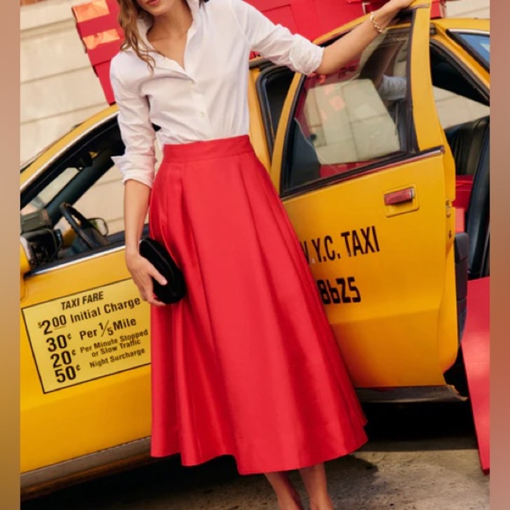 Red Dupioni Kendall Skirt | S ✨New✨